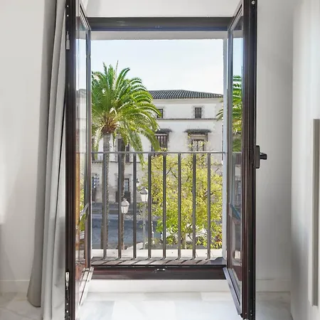 Limehome Jerez De La Frontera Marques De Casa-Domecq Exterior photo